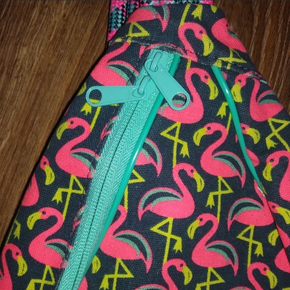 Kavu Bags Iso Kavu Does Anyone Have This Bag I Can Buy Poshmark